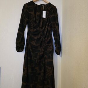 MOON RIVER.Elegant Black and Brown Dress